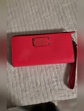 Kate Spade Hot Pink 'Layton Wellesley Pebbled Leather Wristlet w/Logo Plate